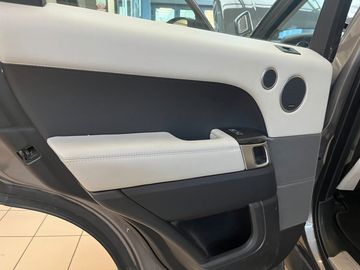 Land-Rover Range Rover Sport - 8