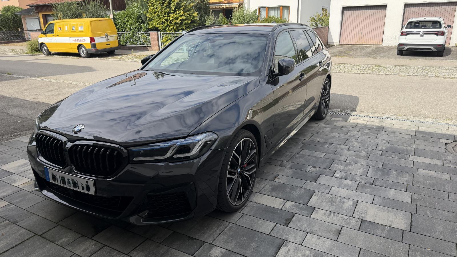 BMW d xDrive M Sport*LASER/HUD/360/AHK/Service-Inklu