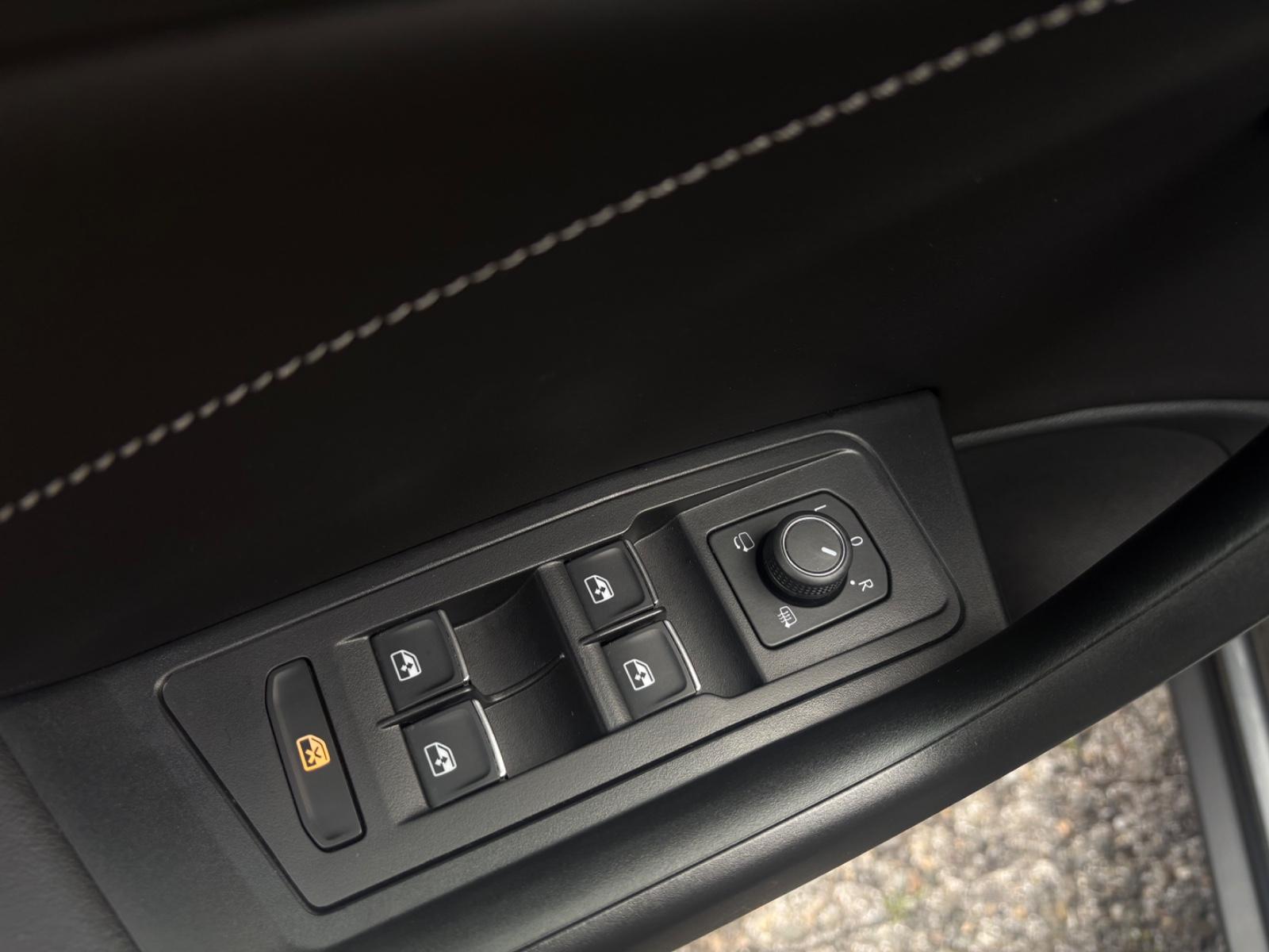 Volkswagen T-Roc 3x R-Line Kamera/ACC/LED/Massage/APP, миниатюра 12