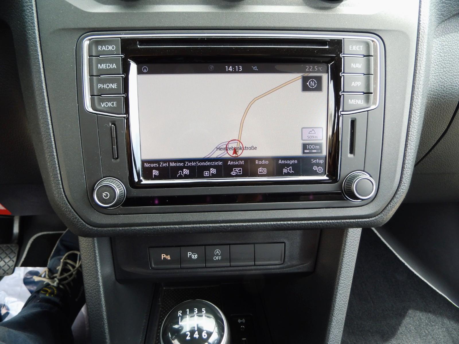 Volkswagen Caddy PKW Comfortline BMT, AHZV abnemb. SHZ, NAV