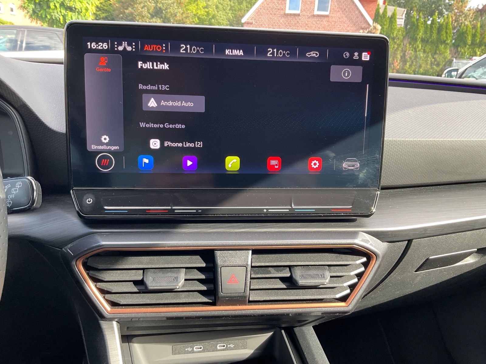 Fahrzeugabbildung CUPRA Leon 1.5 eTSI DSG,Kamera,Navi,VirtualDisplay
