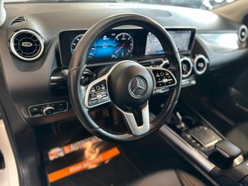 MYAUTOCENTER – Gebraucht- und Jahreswagen mit Werkstattservice in Pfaffenhofen Mercedes-Benz B 200 *360°*Keyless*Tempo*AHK*LED*Rückfahrkamera