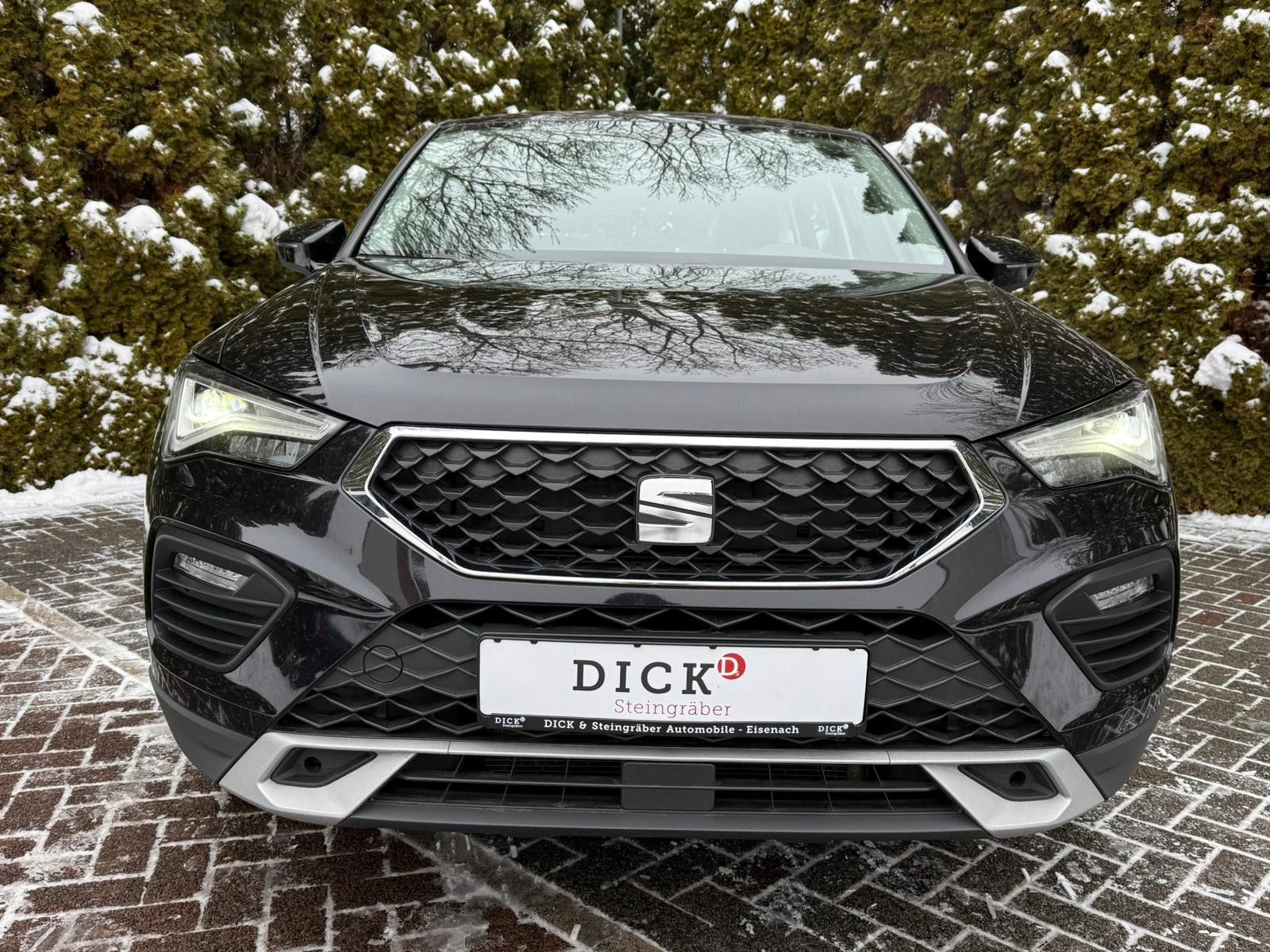 Fahrzeugabbildung SEAT Ateca 2.0 TDI Style LED+NAVI+AHK+AMBI+DAB+TEMPO+