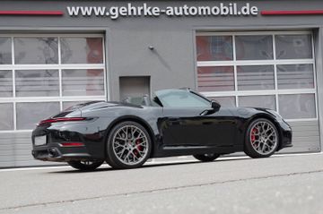 Porsche 992.2 4S*ACC,BOSE,Chrono,Sitzlüftung,14Wege,360°