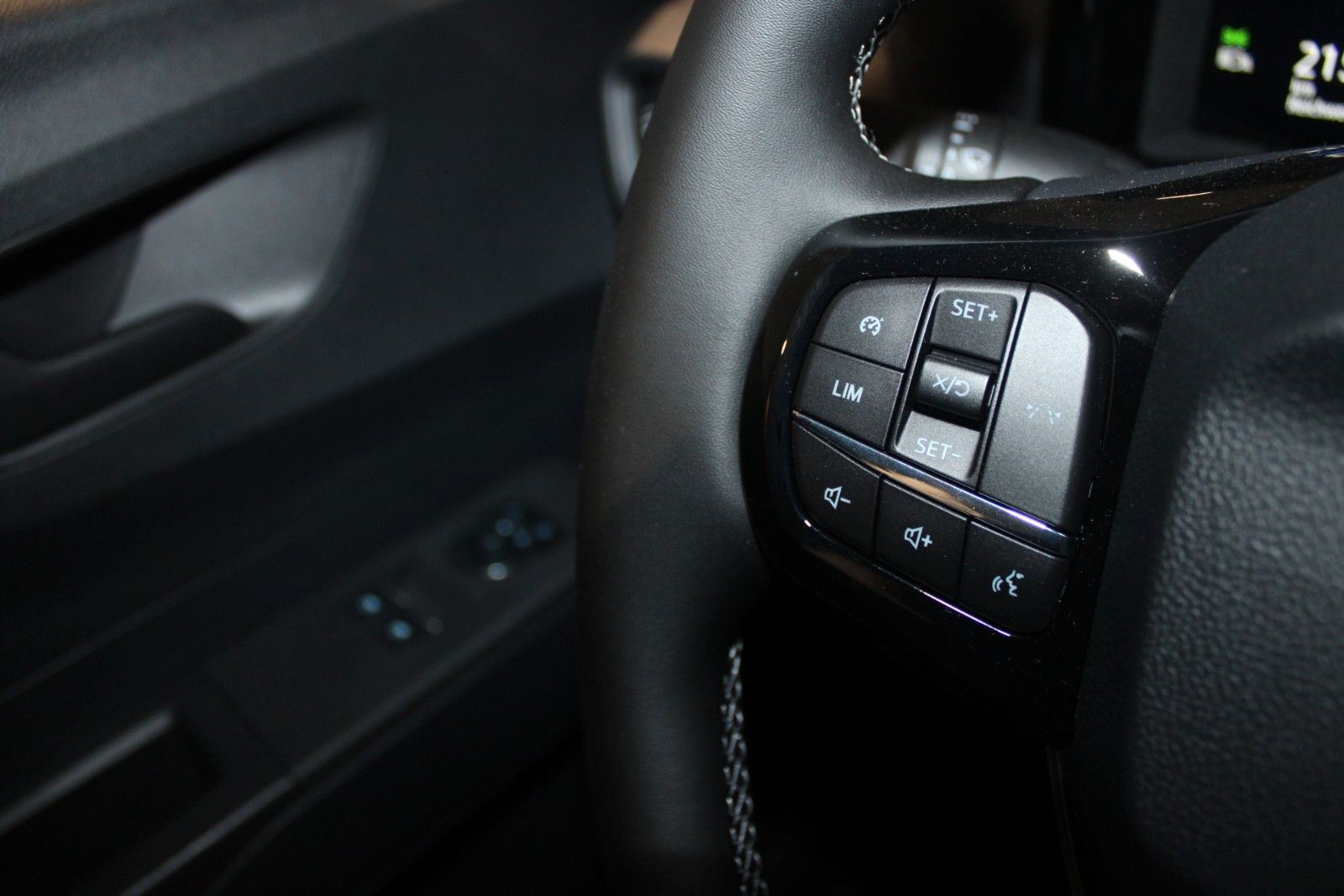 Fahrzeugabbildung Ford Transit Courier 46 kWh Elektromotor Trend SOFORT