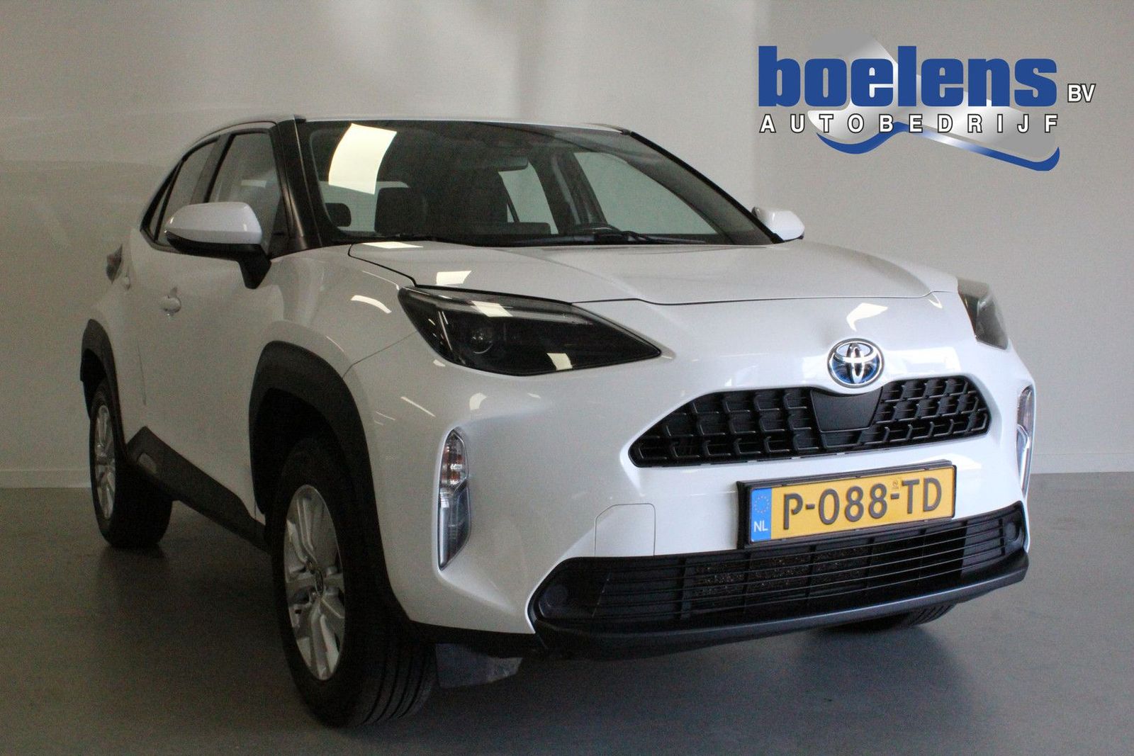Toyota Yaris Cross 1.5 Hybrid Business | APK: 06-2028 |