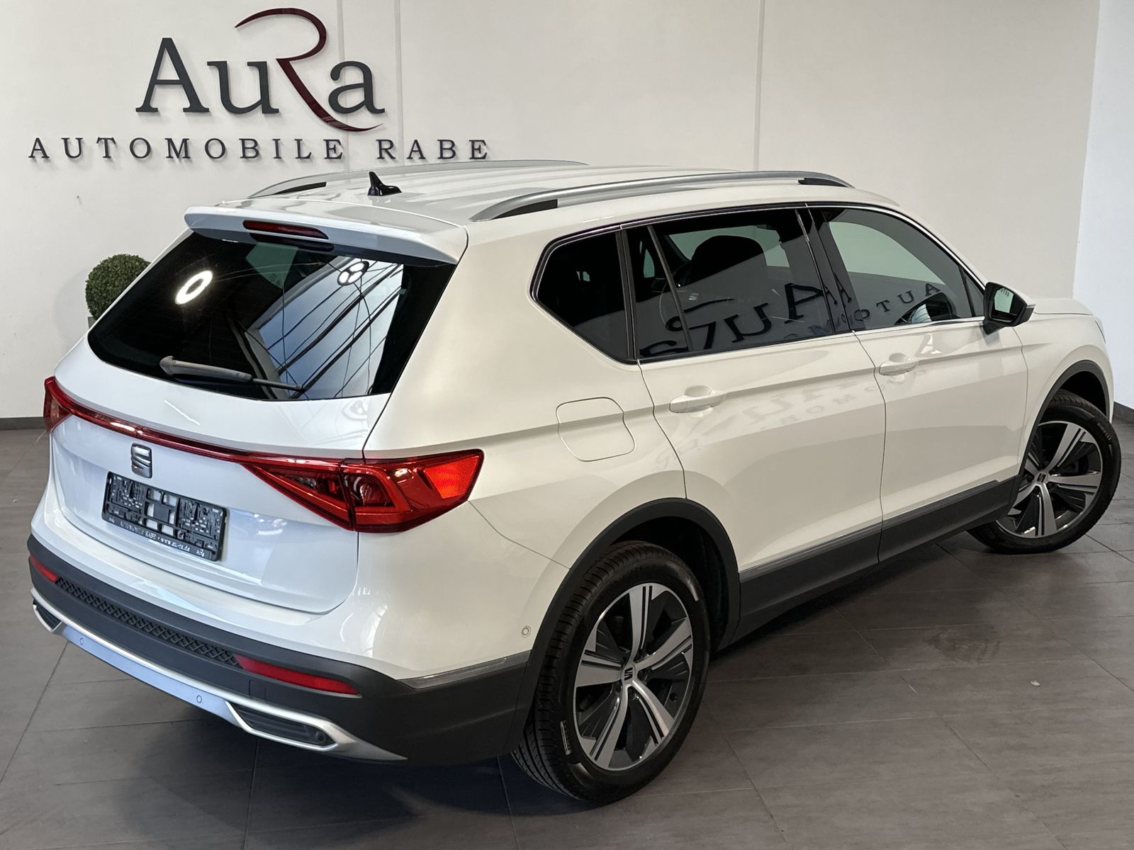 Fahrzeugabbildung SEAT Tarraco 2.0 TDI 4D DSG Xcellence NAV+LED+AHK+ACC