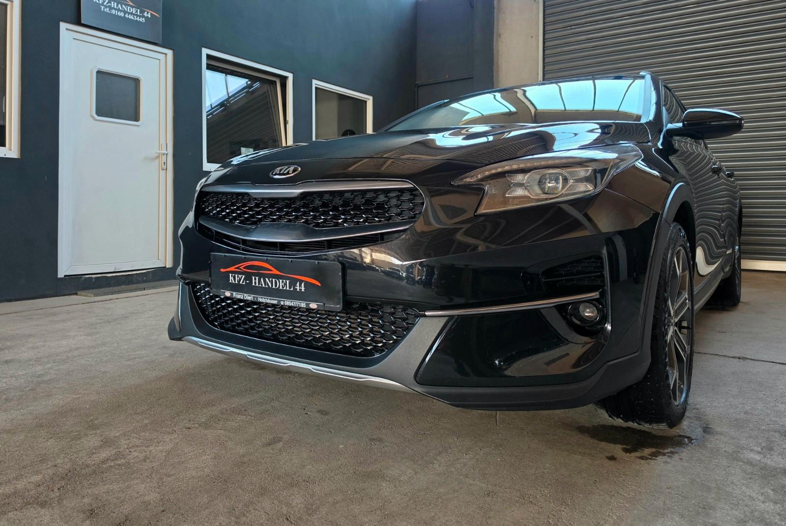 Kia XCeed 1.4 TGDI AUTOMATIK-WENIG KM-TOP ZUSTAND