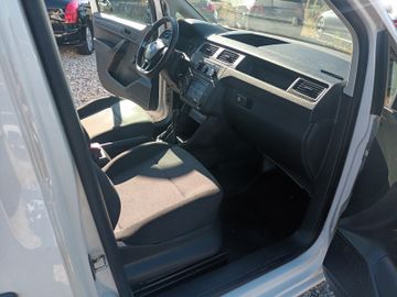 Volkswagen Caddy - 12