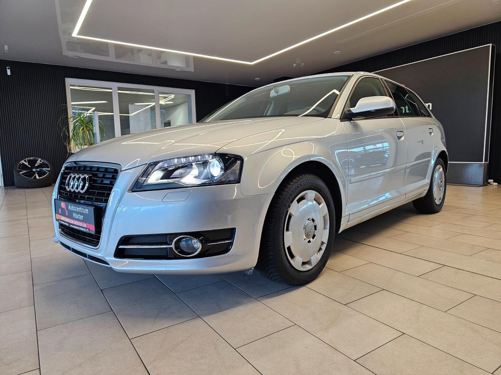Audi A3 Sportback 1.2 TFSI *Attraction*LED*KLIMAAUTO*