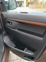 Toyota Proace (Verso) 2,0-l-D-4D 130kW L1 Family Co... - Toyota Proace (Verso) Family