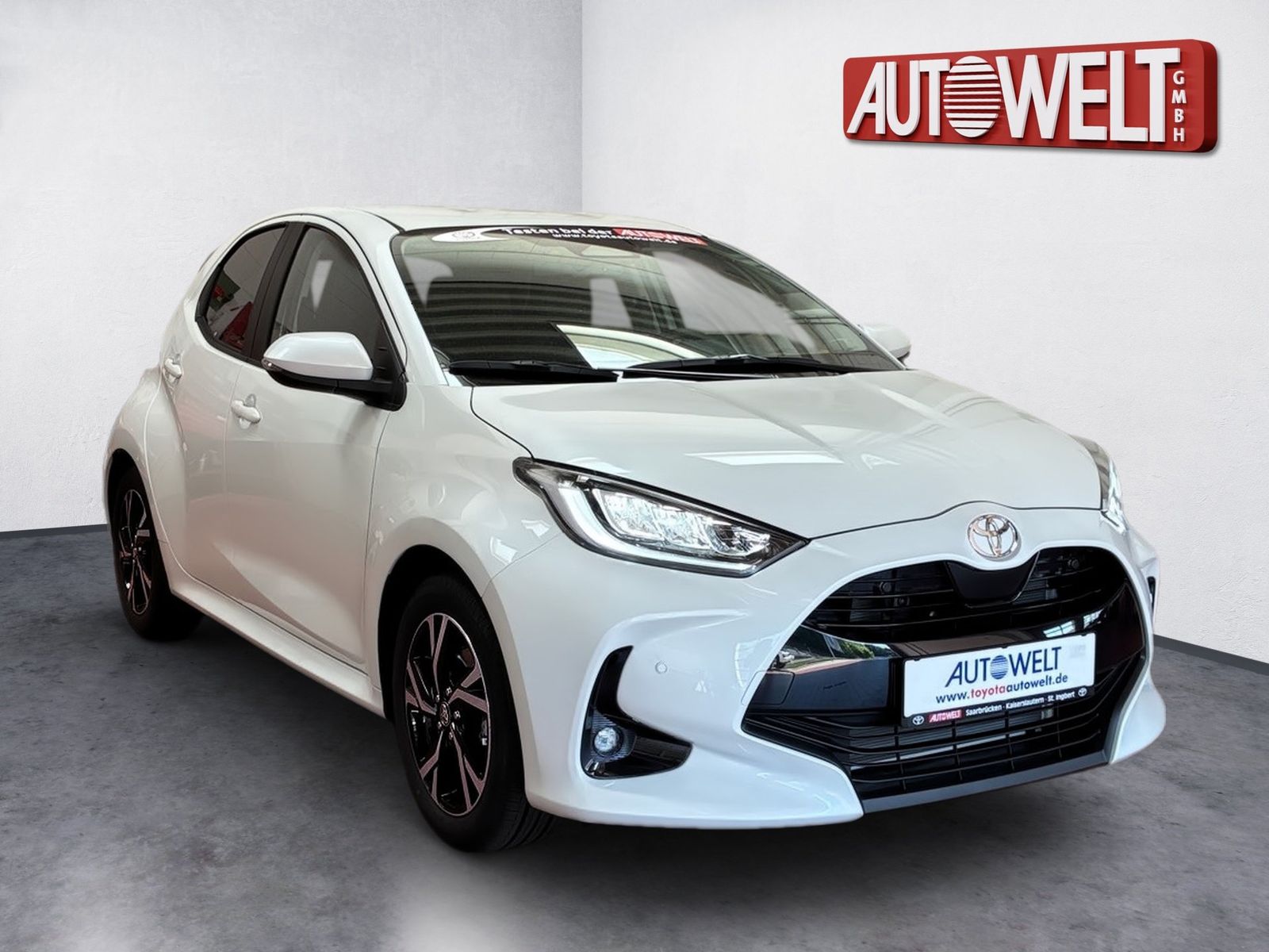 Fahrzeugabbildung Toyota Yaris 1.5 Teamplayer Safety P, Comfort P.