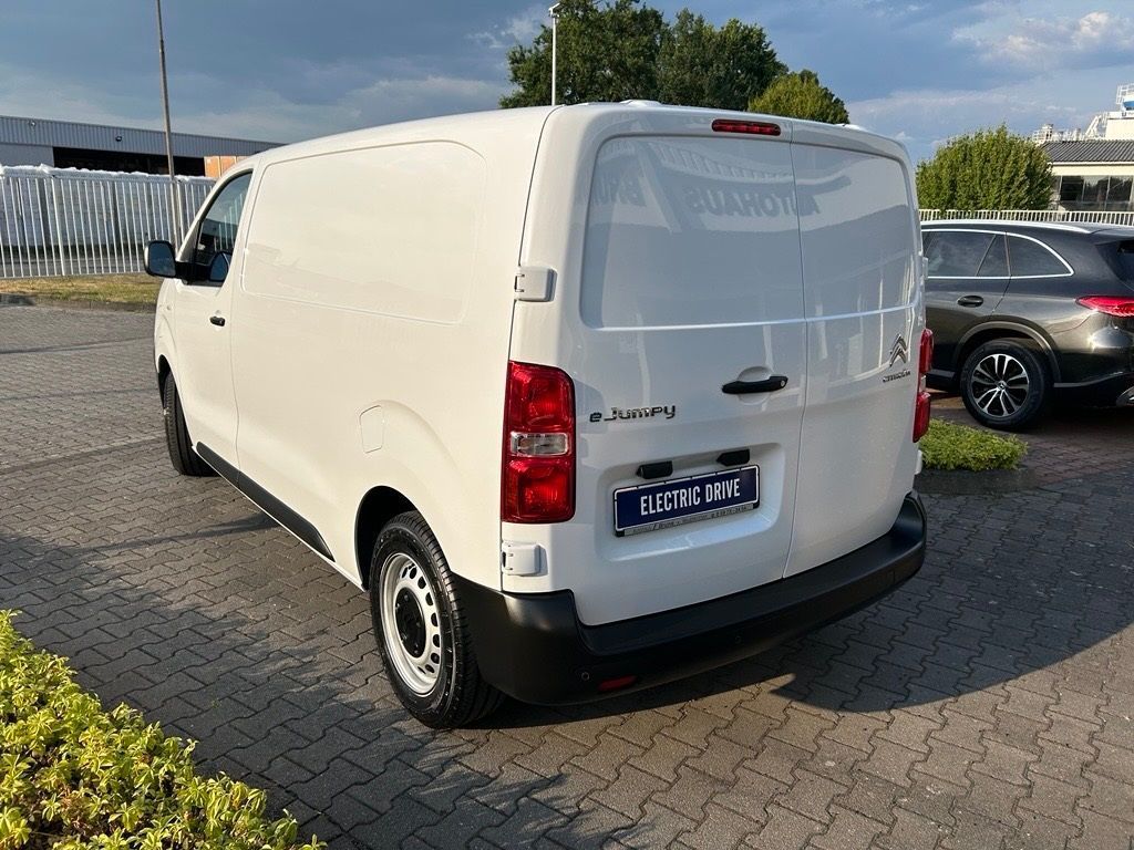 Fahrzeugabbildung Citroën Jumpy ELEKTRO, Klima, PTS, Tempomat, 3-Sitzer, D