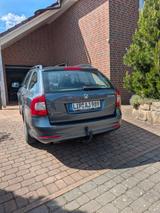 Skoda Octavia 1.4 Combi AHK TÜV NEU  - Skoda Octavia aus 2009: Combi