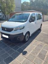 Peugeot Expert ( 9 Sitzplätze )