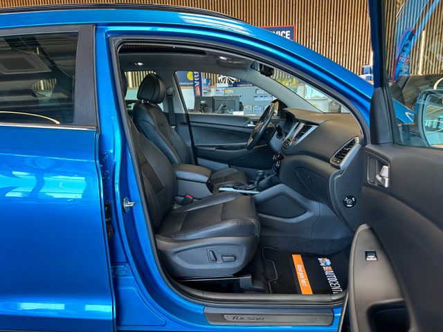 Hyundai Tucson Premium 4WD *Vollausstattung*1.Hand*