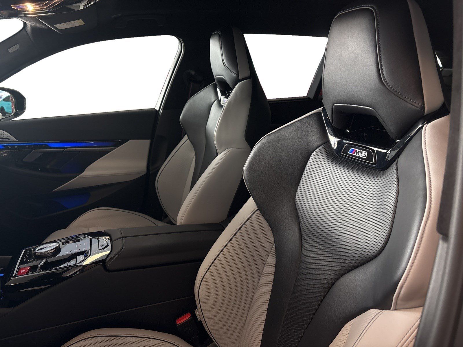 BMW M5 - Bild 12