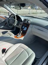 Mercedes-Benz CLK 200 KOMPRESSOR ELEGANCE Elegance - Mercedes-Benz CLK aus dem Jahr 2003