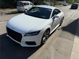 Audi TT Coupe 1.8 TFSI / 3 x S-Line / 19 Zoll / - Audi TT in Essen