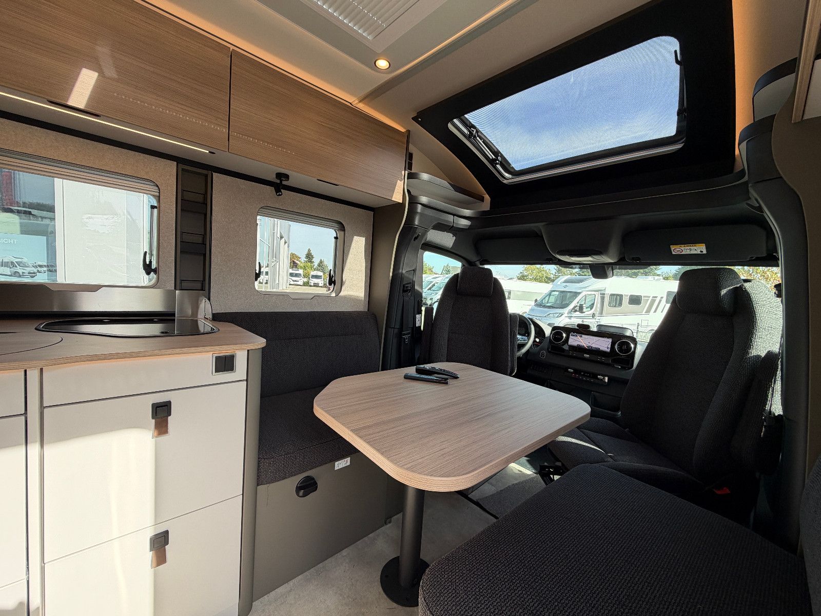 Fahrzeugabbildung HYMER / ERIBA / HYMERCAR GT-S 685 - Modell 2027