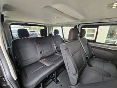 Fahrzeugabbildung Trafic Combi L2H1 3,0t Evolution 9 Sitzer 2.0 BL