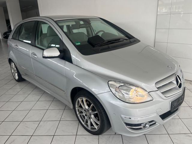 Mercedes-Benz B 180 Sport Tourer ,Navi,PDC,Tempomat-Klima-AHK