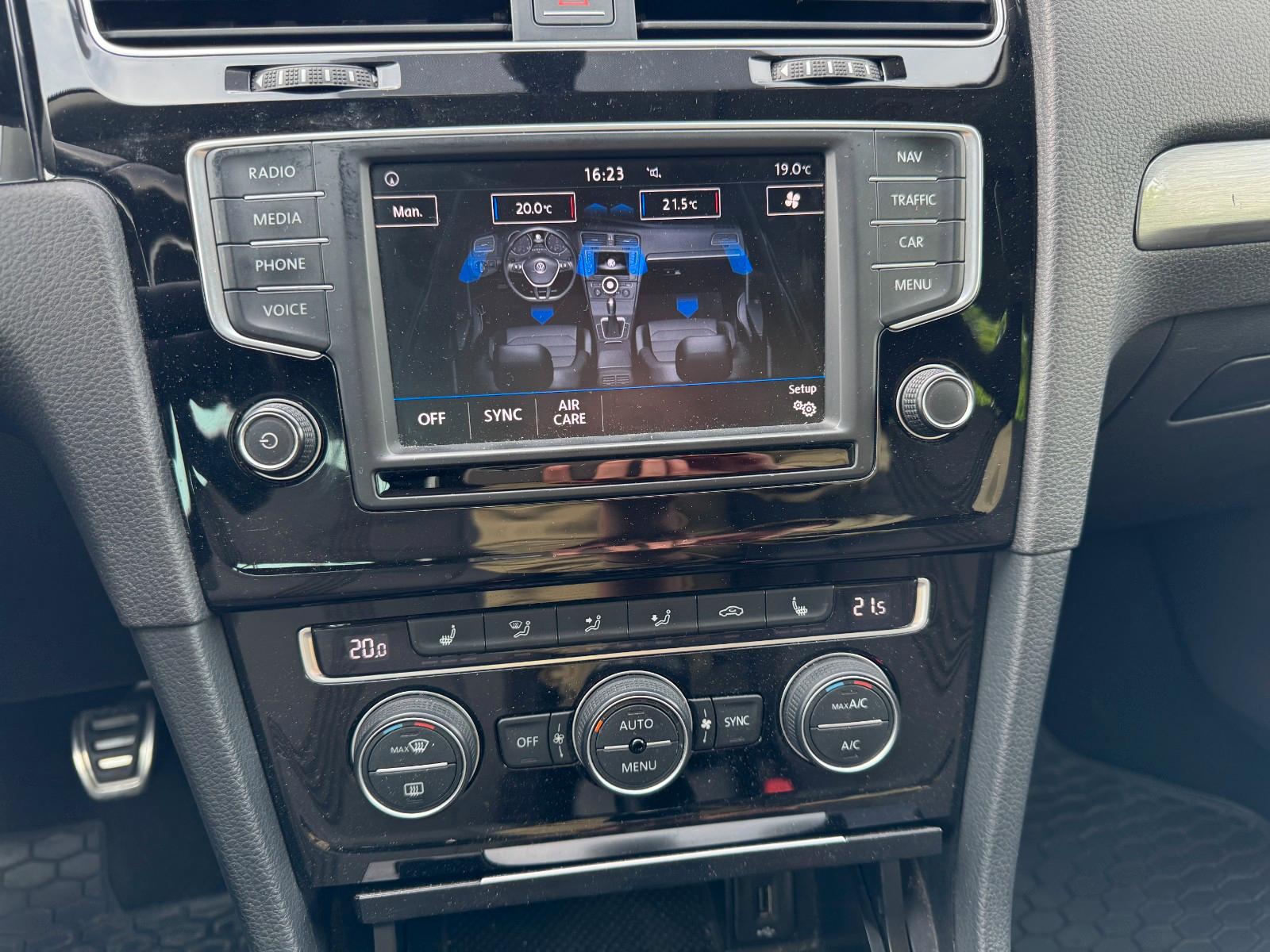Volkswagen Golf 7 2.0 TDI Variant Allstar,Navi,ZahnriemeNEU