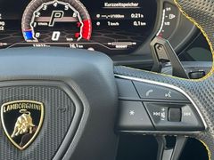 Fahrzeugabbildung Lamborghini Urus LP650 *PANO*B&O*HeUp*23*Miete*Mietkauf*