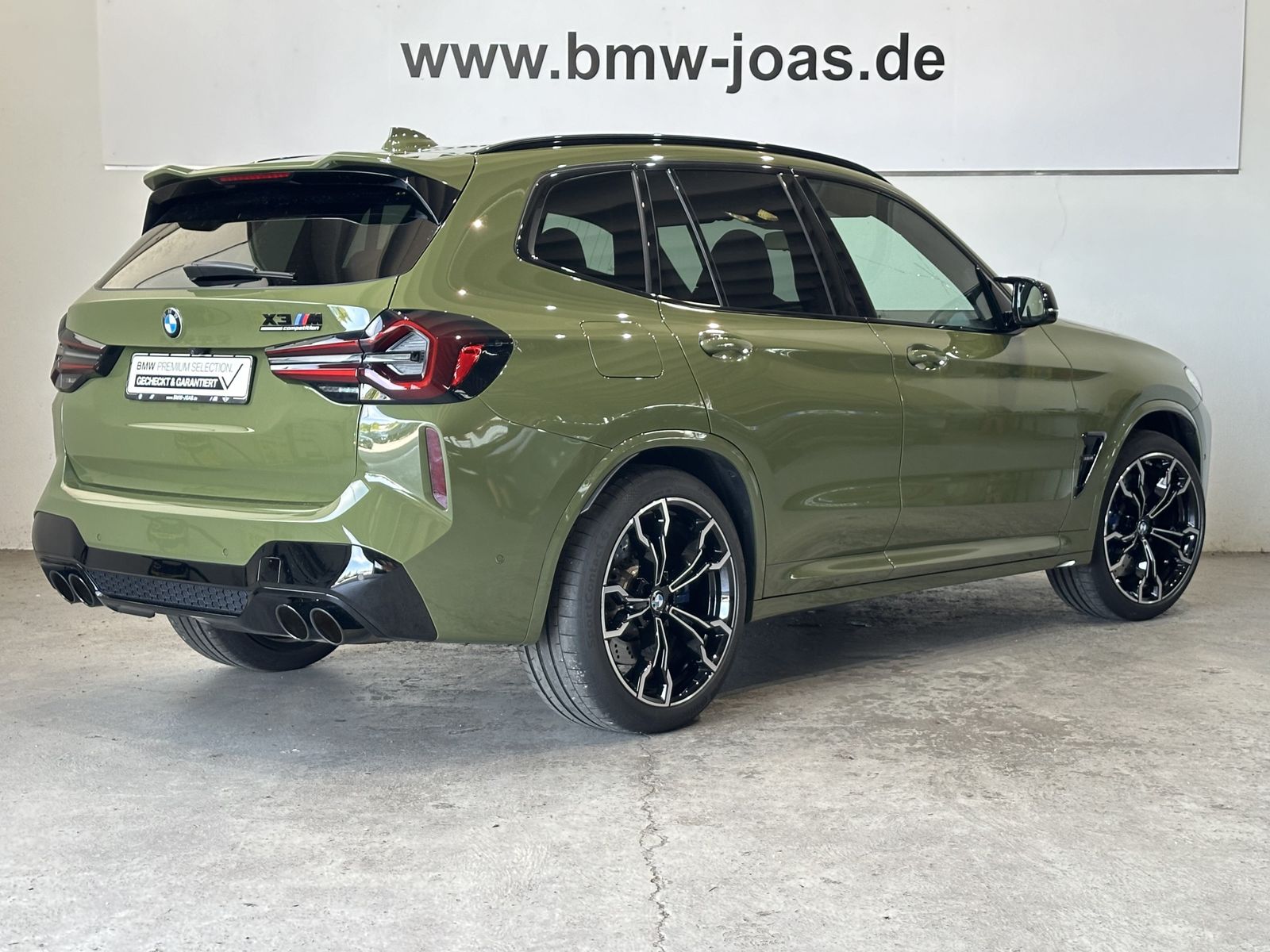 Fahrzeugabbildung BMW X3 M URBAN GREEN II AHK Panorama Glasdach Head-U