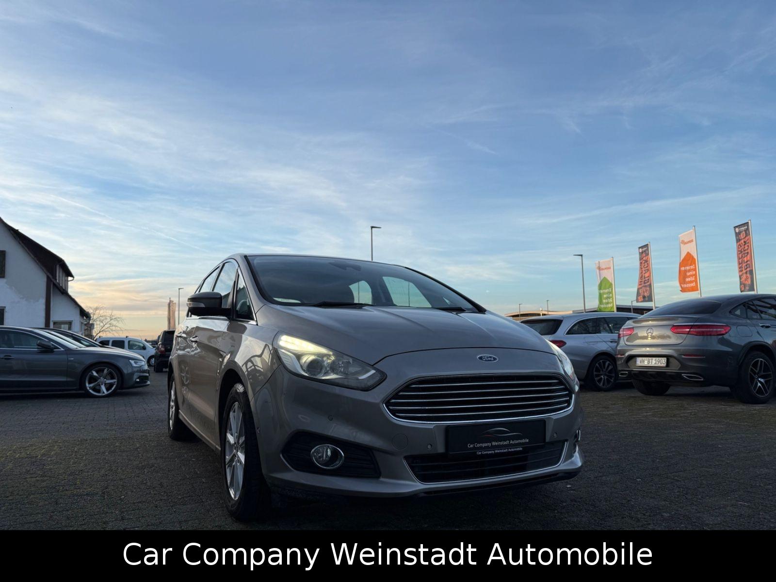 Ford S-Max S-MAX Titanium