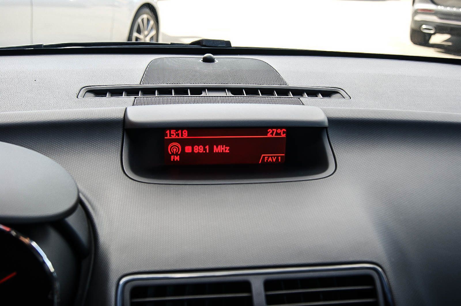 Fahrzeugabbildung Opel Meriva B 1.4Turbo 150 Jahre Opel 1HAND ANHZV PDC