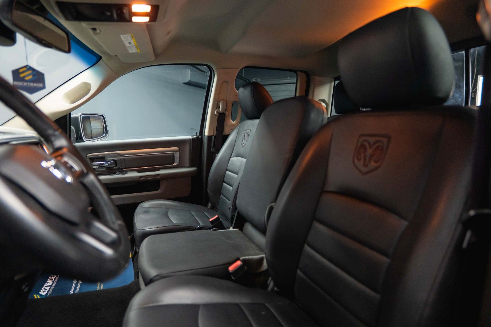 Fahrzeugabbildung Dodge RAM 5.7 V8 HEMI LPG PRINS | LONGBED | 20 Zoll