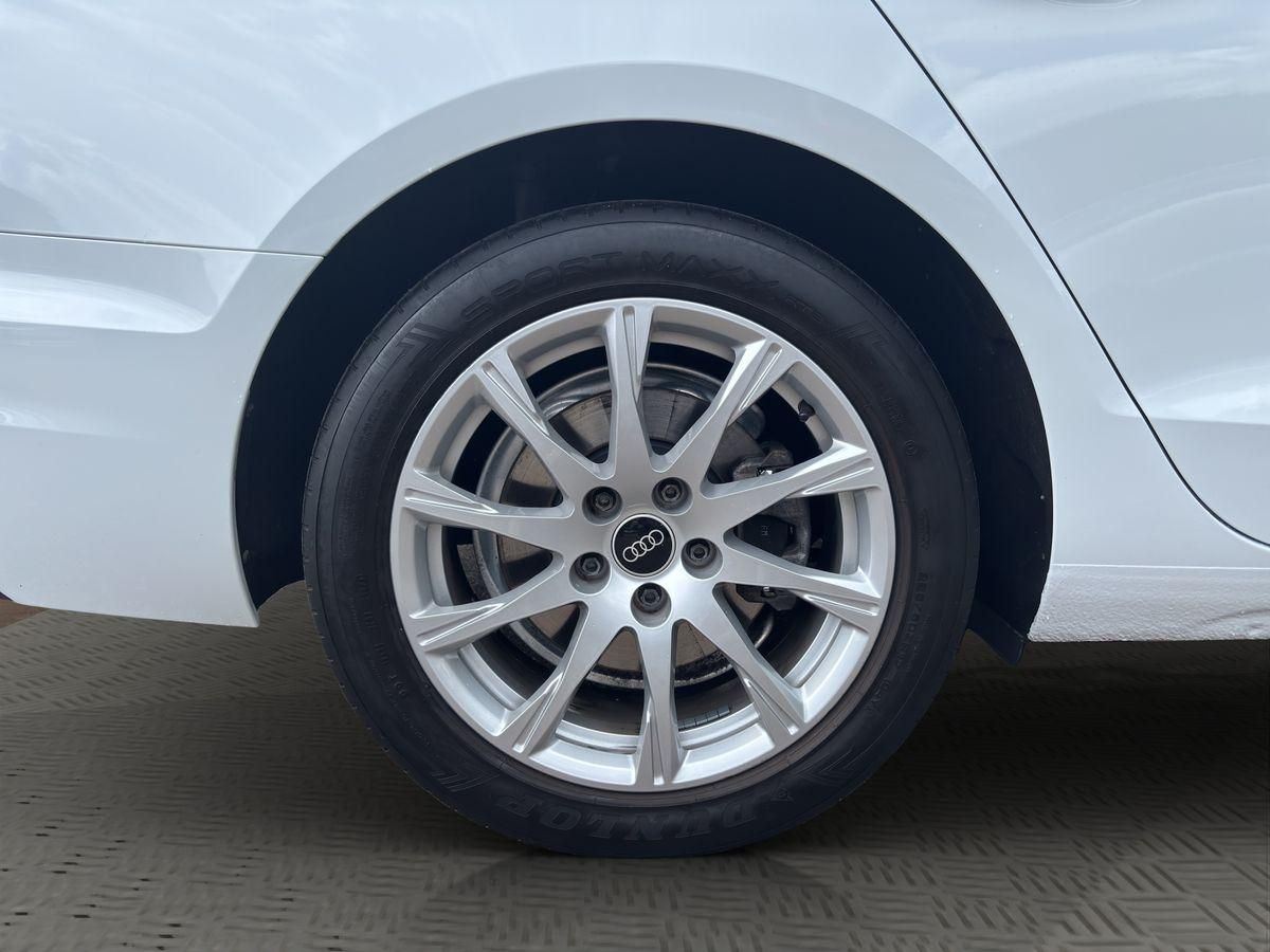 A4 Avant 2.0 TDI quattro RFK AHK MATRIX-LED PANO