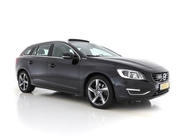 Volvo V60 2.4 D6 AWD Plug-In Hybrid Summum Tecnology-P