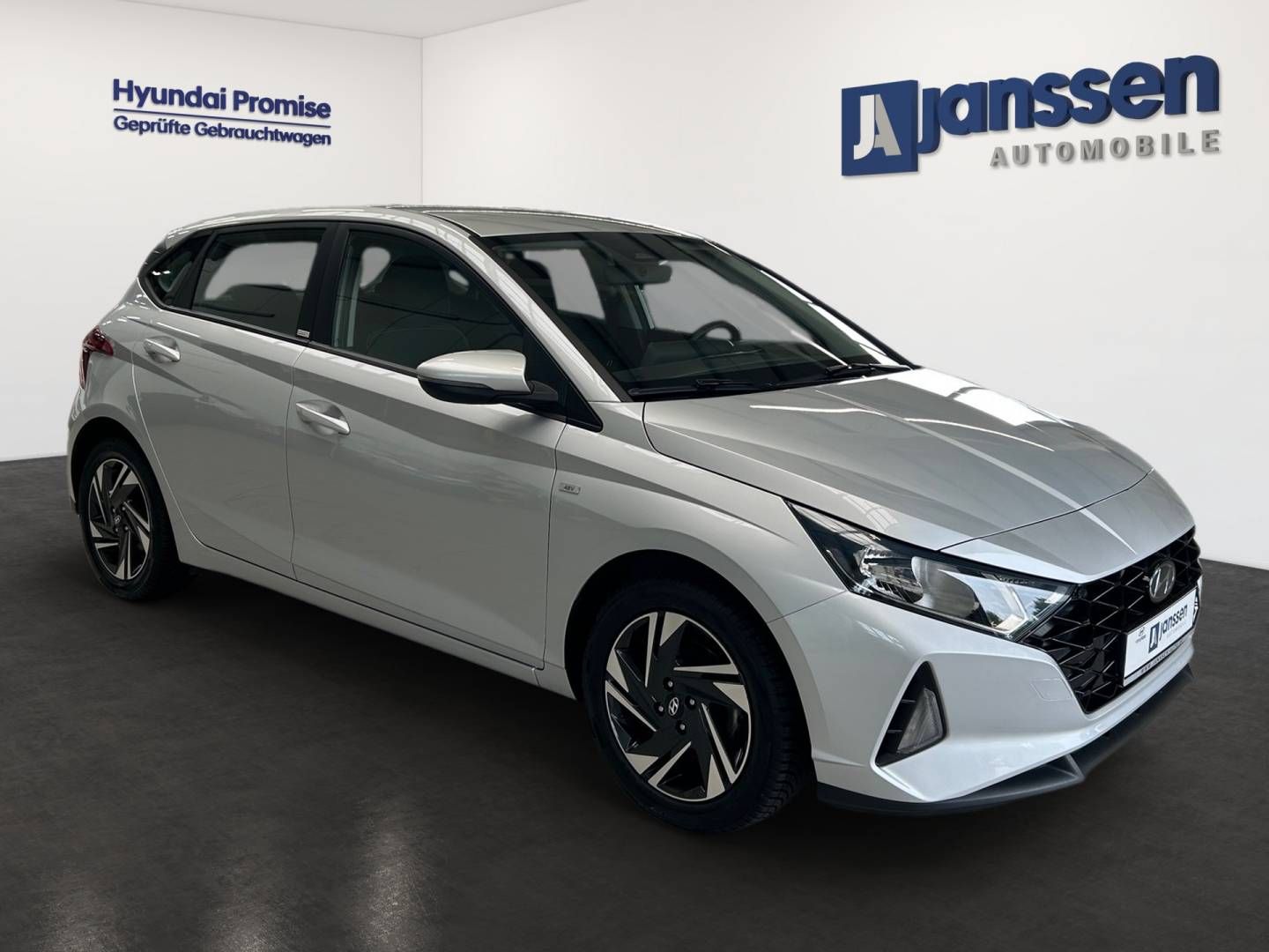 Fahrzeugabbildung Hyundai New i20 Intro Edition