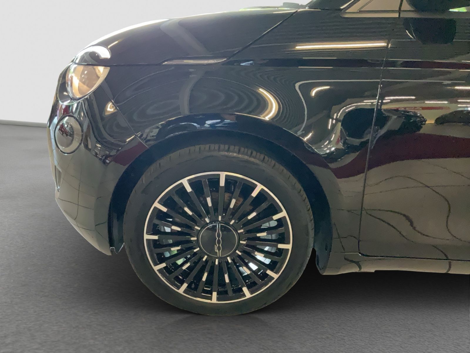Fahrzeugabbildung Fiat 500e Cabriolet Icon