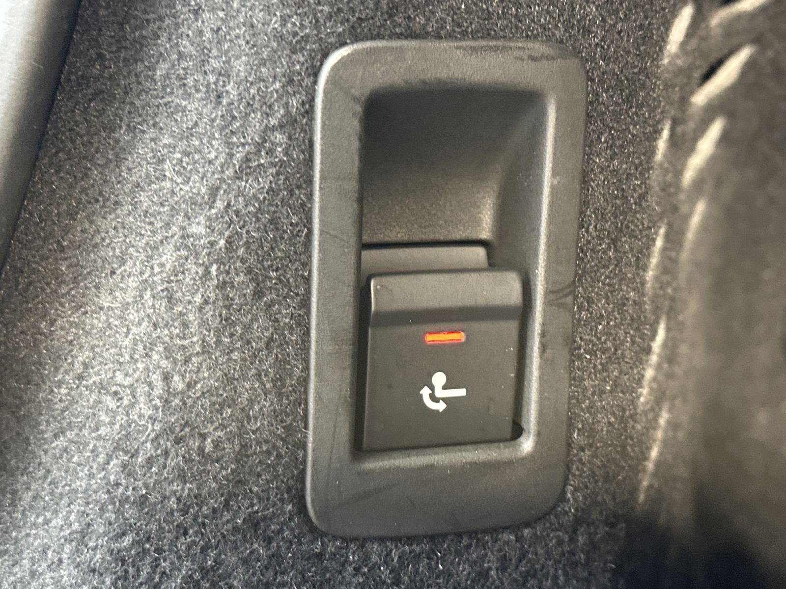 Fahrzeugabbildung Audi A8 60 TFSIe Quattro S-Line MATRIX+ACC+HUD+PANO