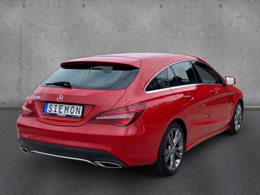 Fahrzeugabbildung Mercedes-Benz CLA 200 Shooting Brake Urban AHK Navi SHZ elektr