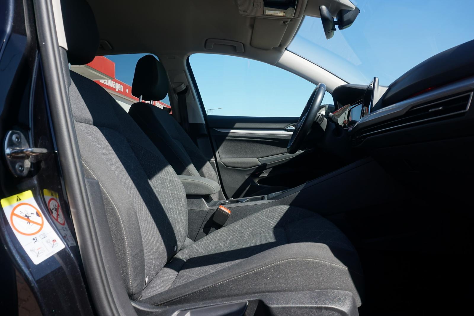 Volkswagen Golf VIII 1.5 eTSI DSG LED Navi ACC DAB Kamera, миниатюра 10
