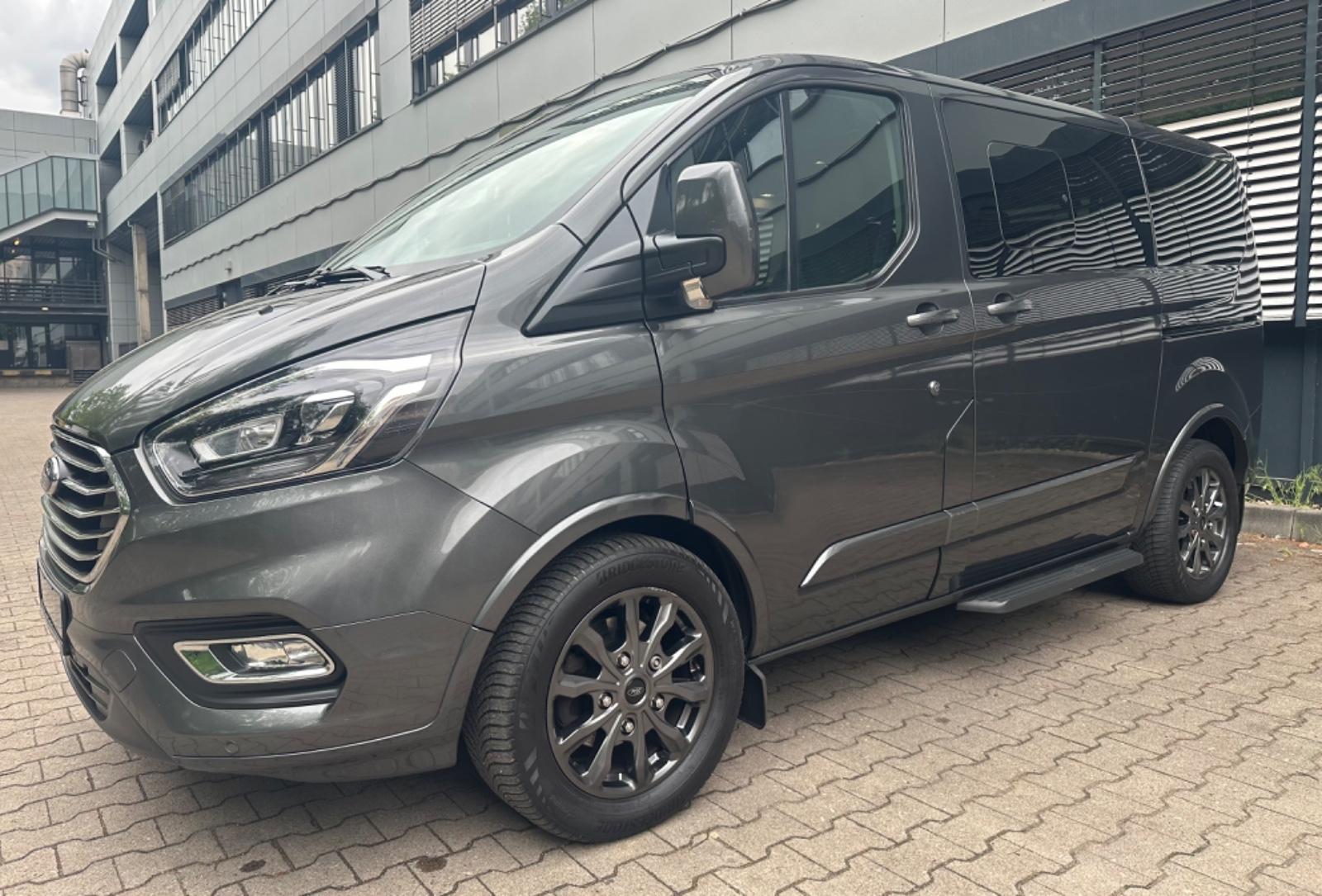 Ford TOURNEO CUSTOM 2.0 TITAN. 8SITZER AHK/LEDER/NAVI