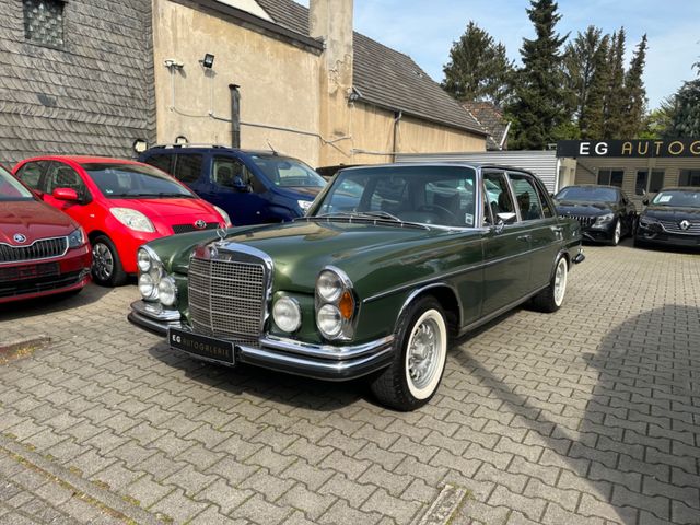 Mercedes-Benz 300 SEL 6.3 V8