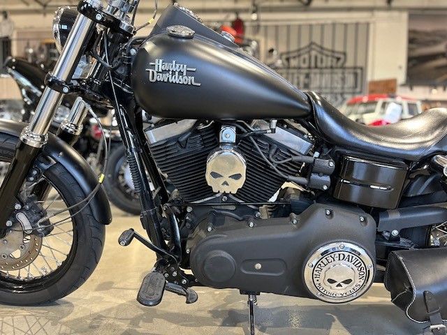 Fahrzeugabbildung Harley-Davidson FXDB Street Bob