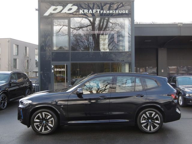 BMW iX3 Inspiring M-Sport Pano AHK el. Sitze