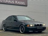 BMW 530i*M-PAKET/ALCANTARA/MEMORY/XENON/SCHIEBEDACH - BMW 530 aus 2001: I