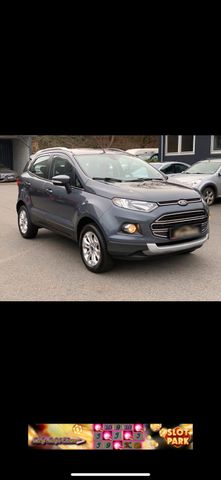 Ford EcocoSport MOTOR SCHADEN