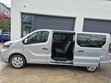 Nissan Primastar Kombi L2H1 Lang3,0t Tekna 9 Sitzplätze - Nissan Primastar: 9