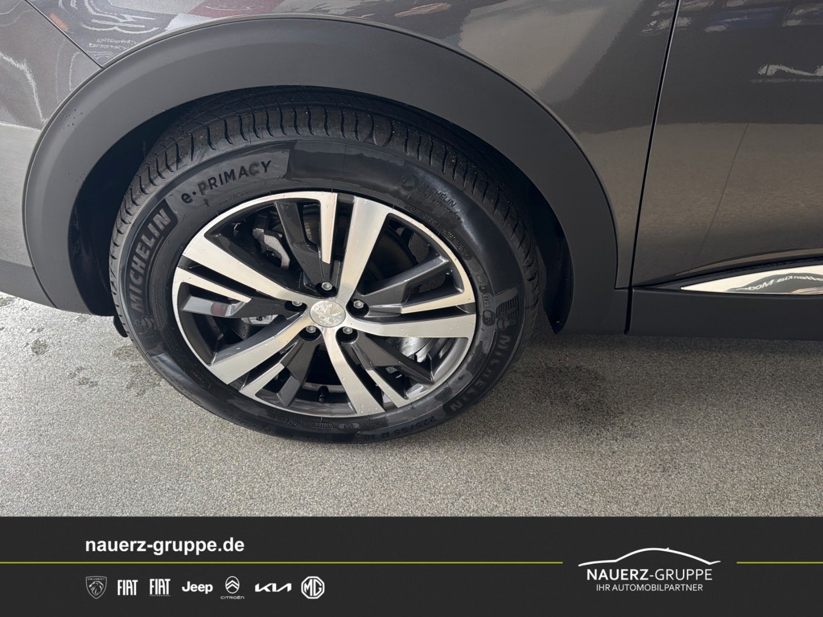 Fahrzeugabbildung Peugeot 5008 Allure Pack 7-Sitze Tageszulassung