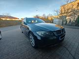 BMW 325xi Touring | Vollleder | Xenon | Allrad - BMW 325 aus 2006: 325xi