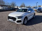 Audi Q8 55 TFSI quattro S-Line, Pano, Leder, Business - Audi Q8 55 TFSI Gebrauchtwagen