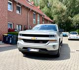 Chevrolet Silverado  5.3L V8 Z71 Allrad Top gewartet - Chevrolet in Dortmund